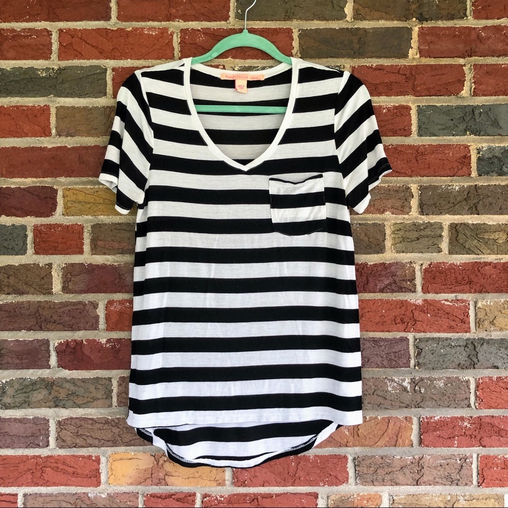 Black & White Stripped high-low Top